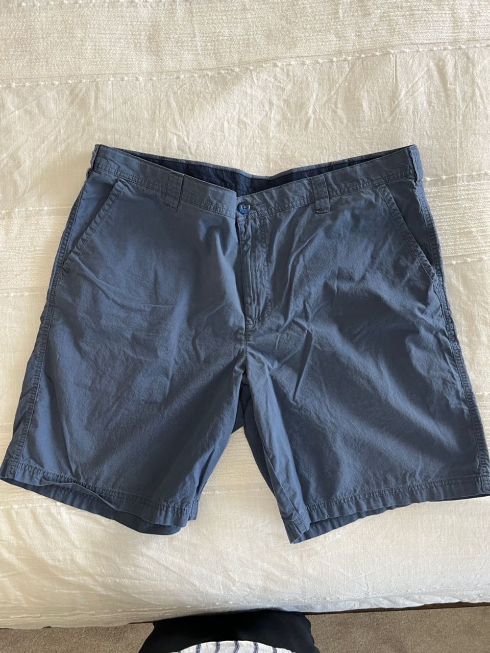 Columbia Men's Slate Blue Flat-Front Shorts
